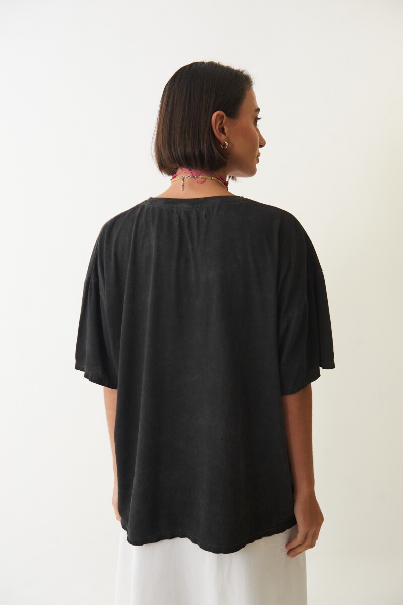 Remera over Botafogo Negro