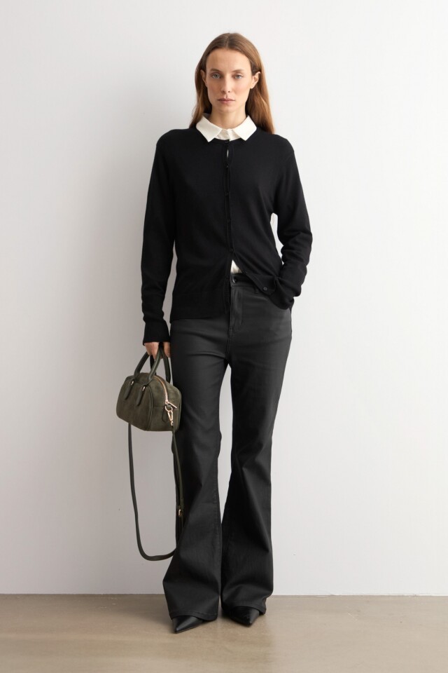 Cardigan básico negro