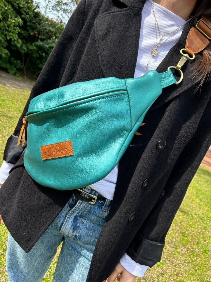 Leather Fanny Pack - Verde Petróleo 