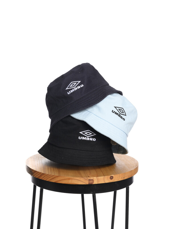 Gorro Bucket Hat Umbro 072