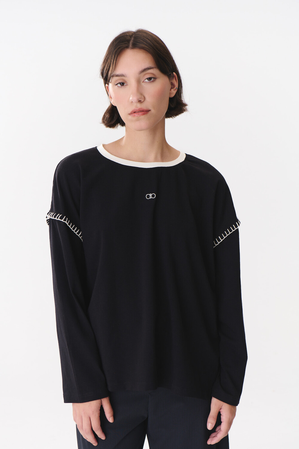 Remera Gear Negro