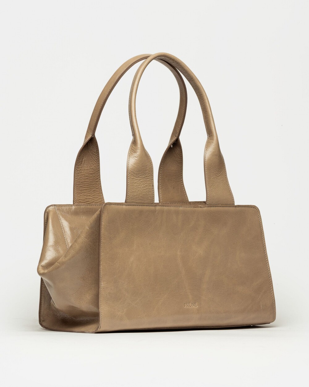 Bolso Mila en cuero arrugado Taupe