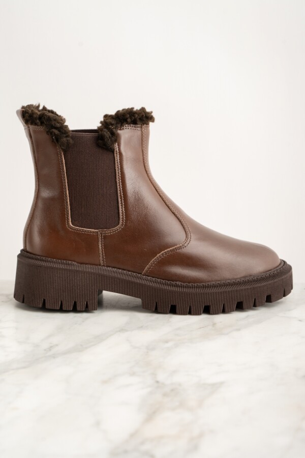 Bota Cuero Con Corderito Cafe