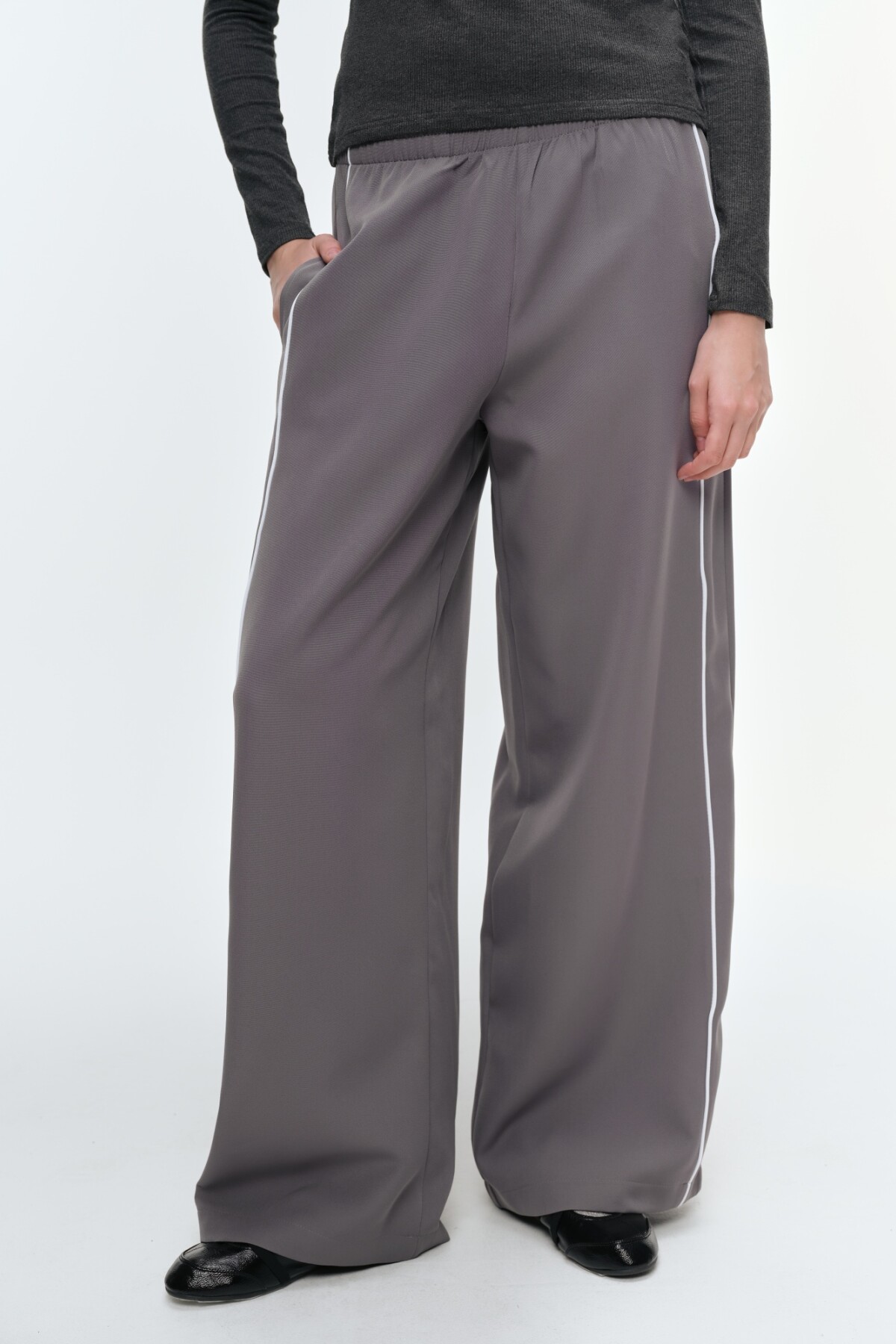 Pantalón Alive Gris