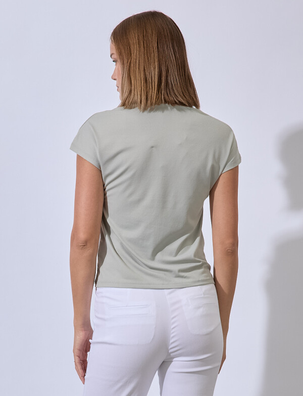 Blusa Escote V VERDE