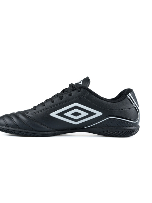 Calzado Classico III IC Umbro Hombre 029