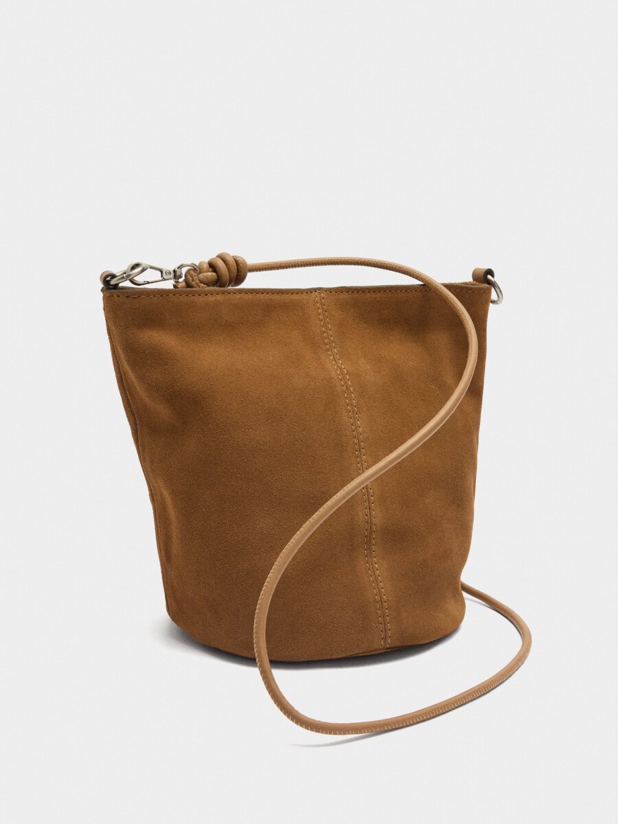 Bolso Bucket De Piel Con Bandolera camel