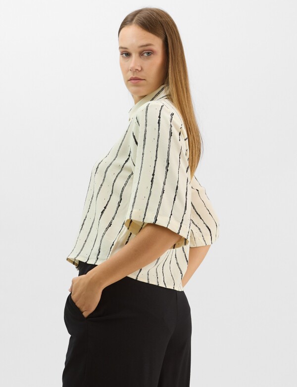 Camisa Estampada De Rayas Irregulares CRUDO