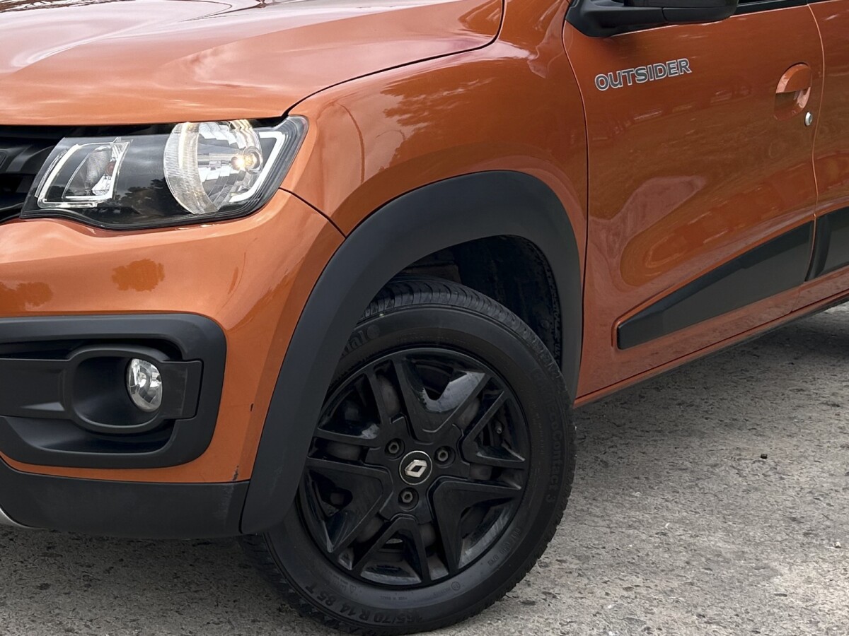 Renault Kwid Outsider EXCELENTE ESTADO! | Permuta / Financia Renault Kwid Outsider EXCELENTE ESTADO! | Permuta / Financia