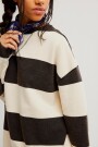 REMERA RAYAS CLASSIC CREW Negro