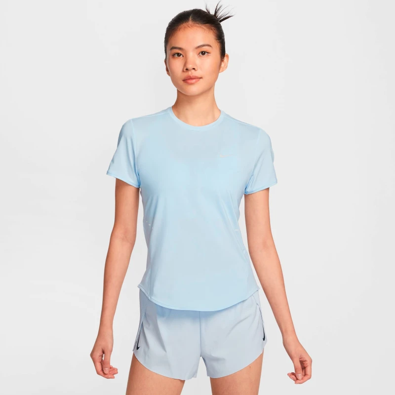 Remera Nike Swift Dri-Fit Top de Mujer Azul