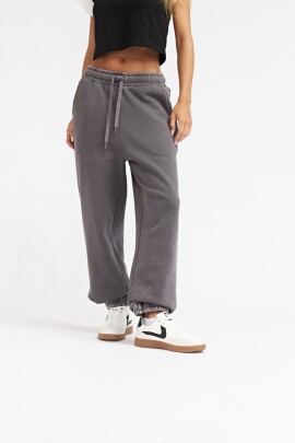 JOGGER MANZANO NEGRO