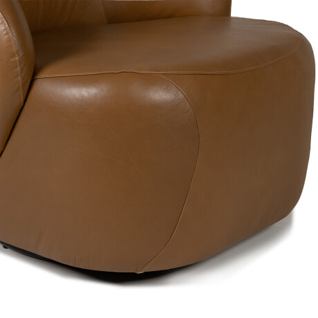 Butaca Zoey Giratoria - Cuero Natural 1016 (Nozes)