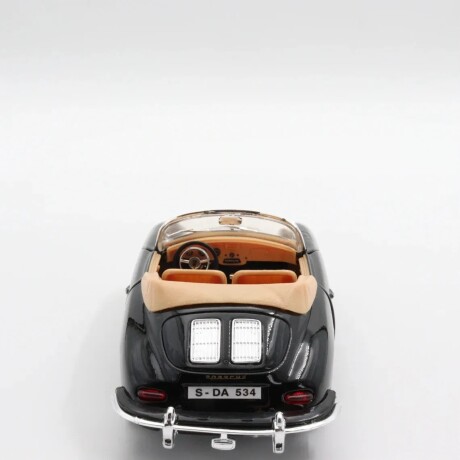 Juguete Bburago Auto Miniatura Coleccionable Escala 1:24 Porsche Cab 22078