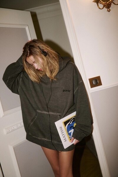 BUZO HOODIE FADE Gris