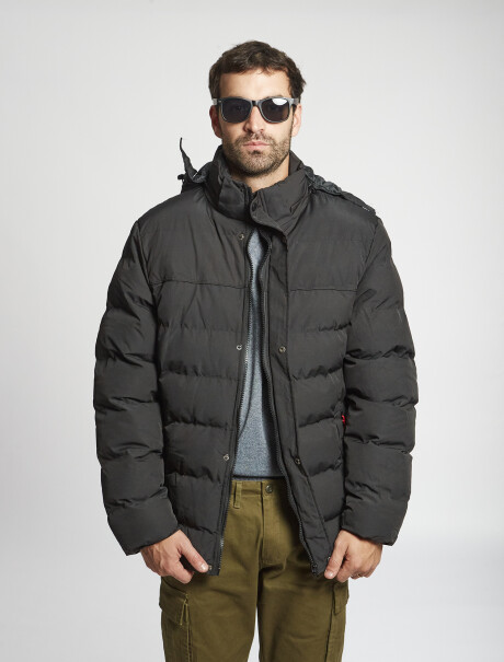 Campera capitoneada negro
