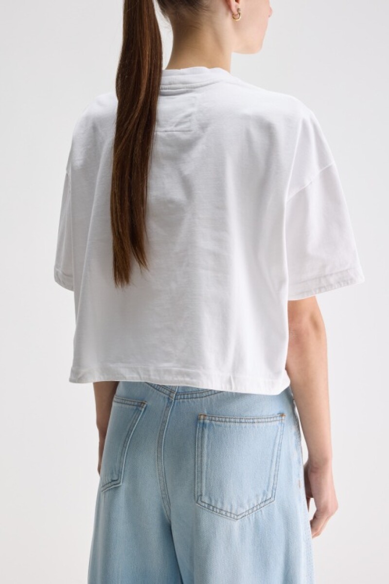 REMERA VOSS Blanco