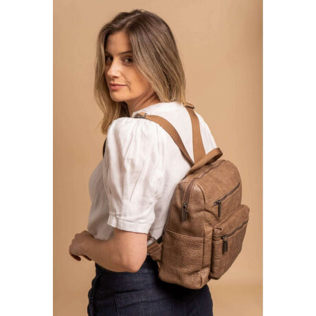 Mochila Clavel Tostado