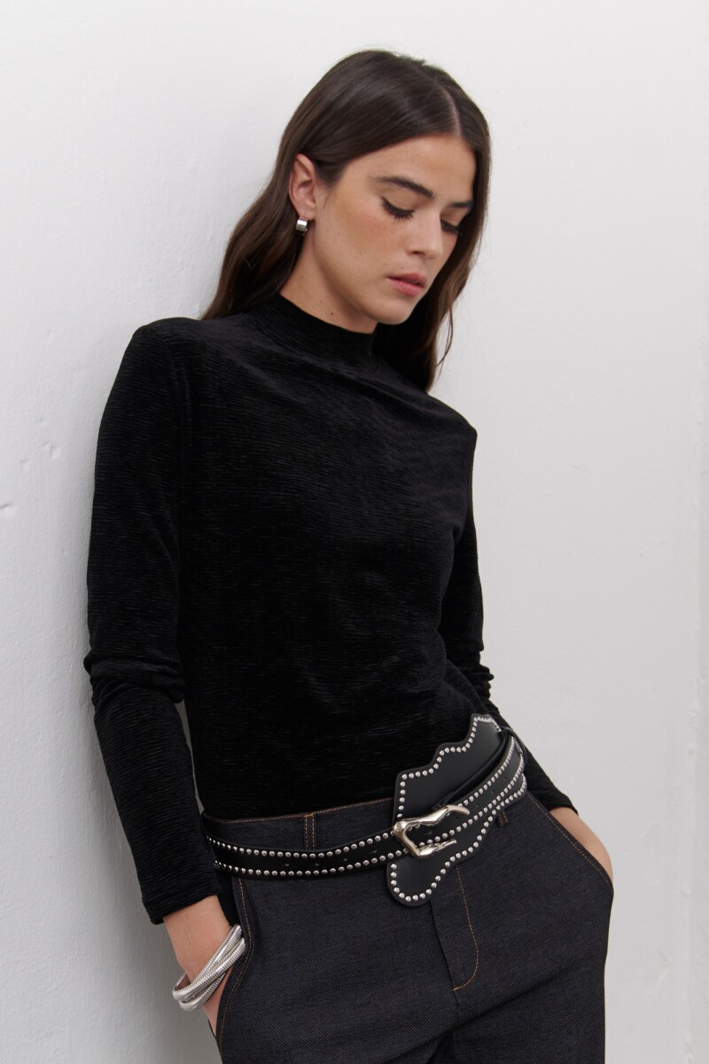 POLERA VELVET NEGRO