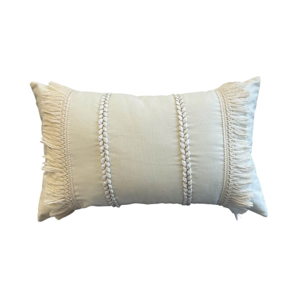 ALMOHADON TRENZAS Y FLECOS 50x30CM CREMA 