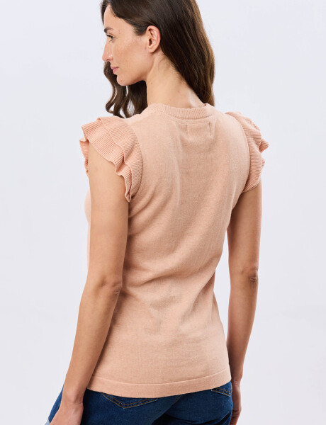 REMERA TEJIDA CON VOLADO Coral