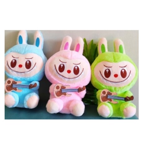 Peluche Labubu 24453 con Guitarra Colores Surtidos 001