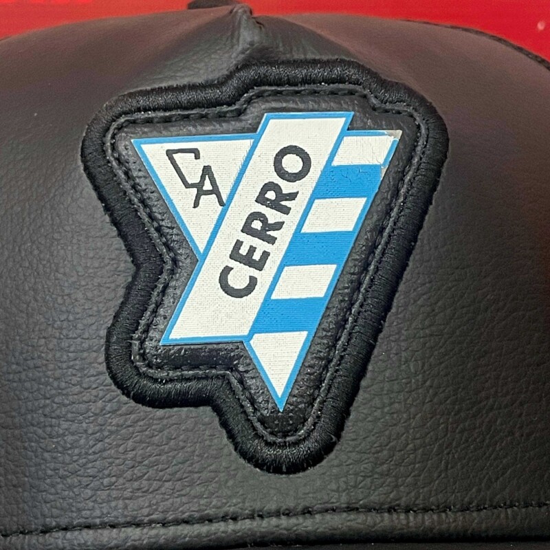 Gorro Vicera / Club Atlético Cerro Gorro Vicera / Club Atlético Cerro