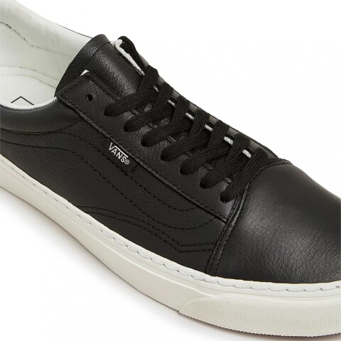 VANS OLD LUX SHOES Black & White