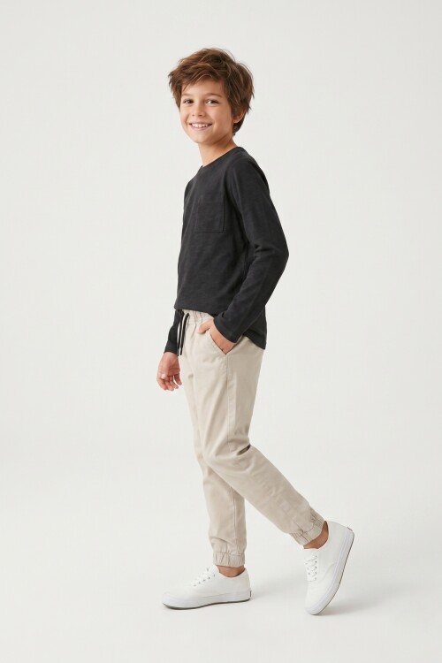 Jogger con elástico TOSTADO