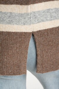 Polera Rayada Marrón