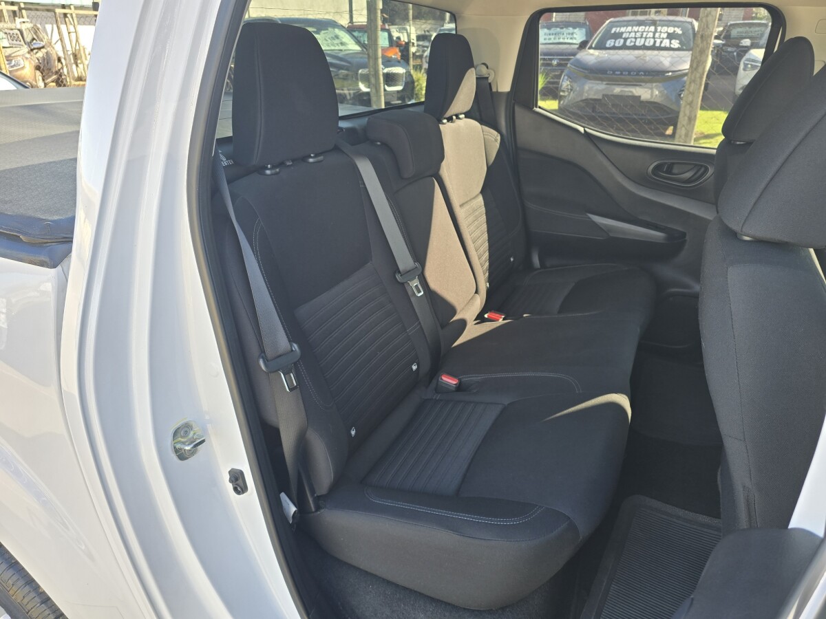 Nissan Frontier SE 2.5 4x2 Nafta DC| Permuta / Financia Nissan Frontier SE 2.5 4x2 Nafta DC| Permuta / Financia