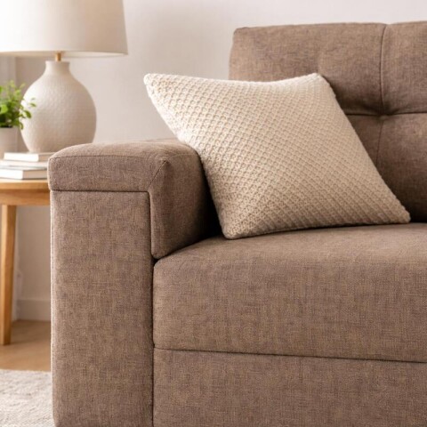 Sillón Sofá de 3 Cuerpos Amsterdam en Lino– Estructura de Madera Maciza y Confort Soft Color Marrón Sillón Sofá de 3 Cuerpos Amsterdam en Lino– Estructura de Madera Maciza y Confort Soft Color Marrón