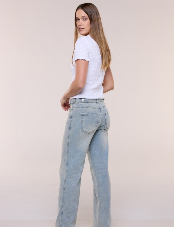 Jean Con Broches En Pretina JEAN CLARO