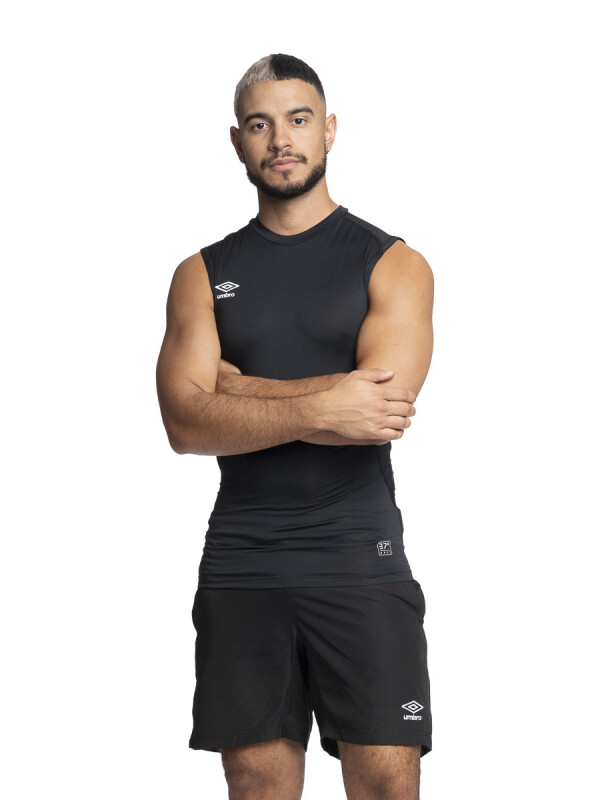 Musculosa Térmica Umbro Hombre 060