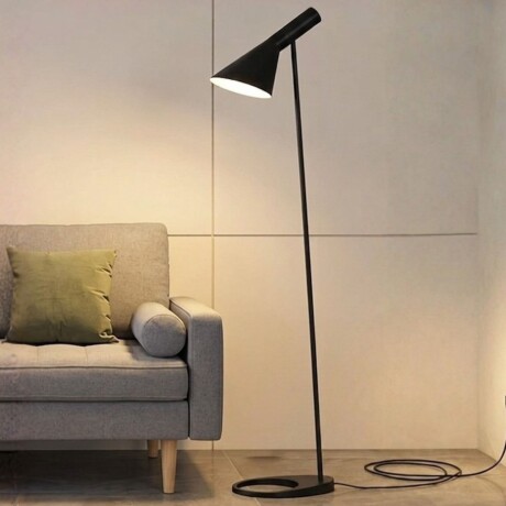 Lampara de pie Brescia Negro