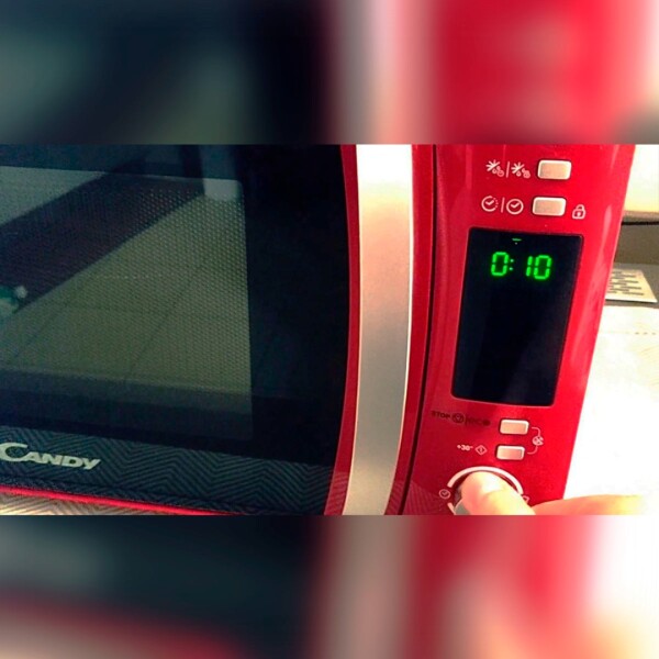 Microondas Candy Cookinapp Cmxg20dr MICROONDAS CANDY ROJO 20L CMXG20DR