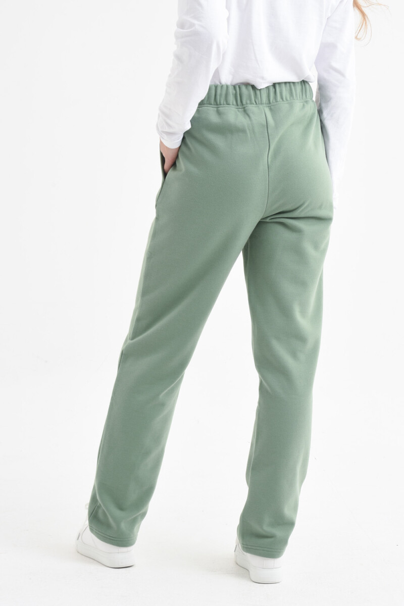 Pantalón deportivo básico Verde