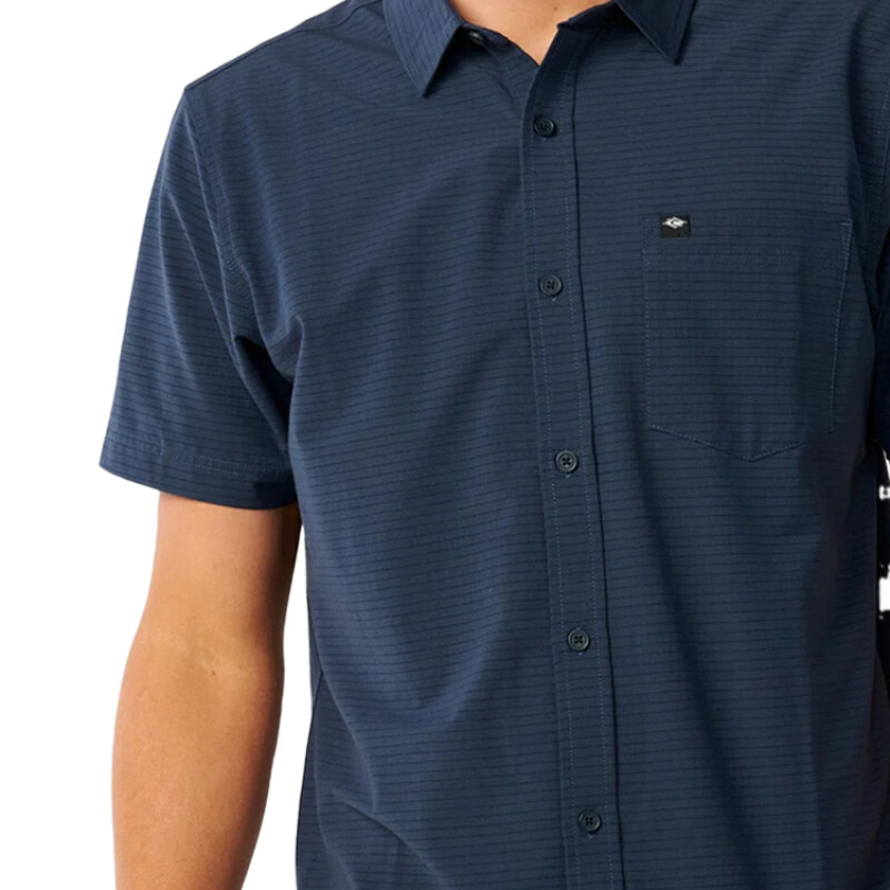 Camisa Rip Curl Vaporcool Aerotech S/S - Azul Camisa Rip Curl Vaporcool Aerotech S/S - Azul