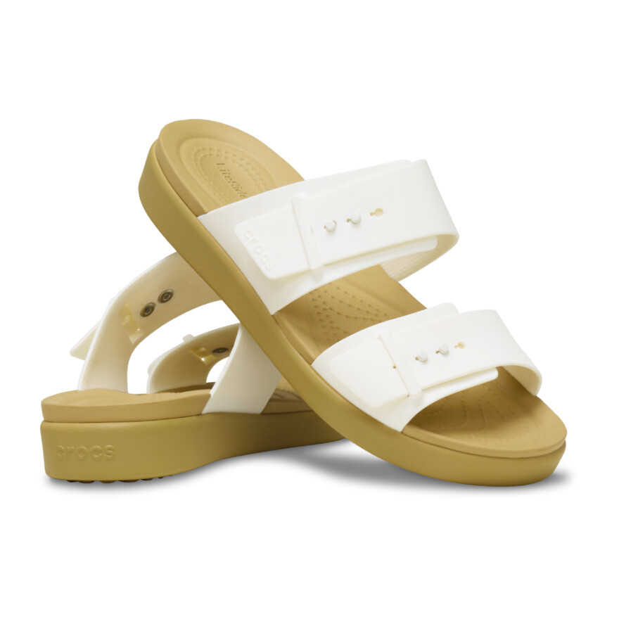 Sandalias Crocs Brooklyn Buckle Low - Mujer Chalk/tan