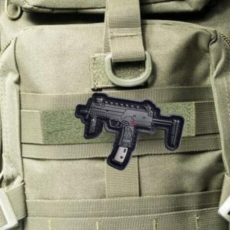Parche en goma de armas 7