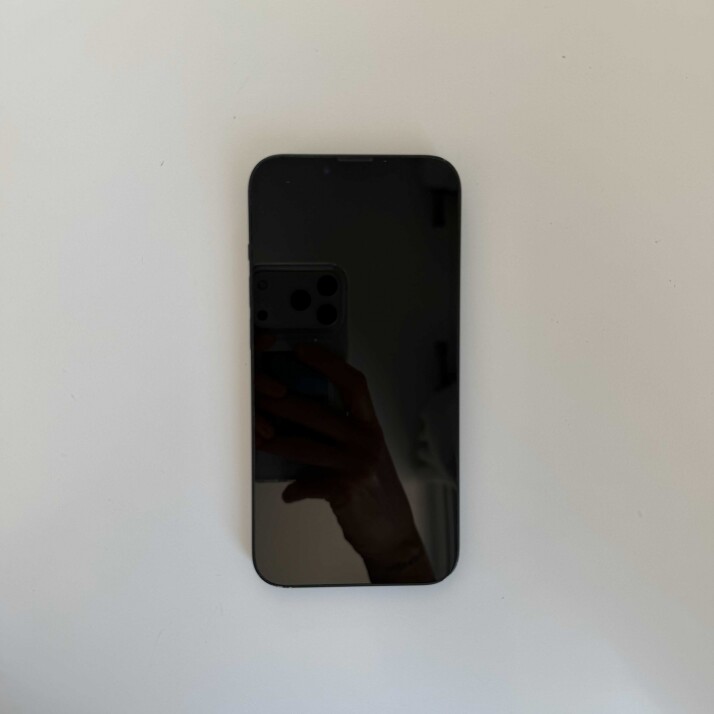 iPhone 14 128GB - Midnight iPhone 14 128GB - Midnight