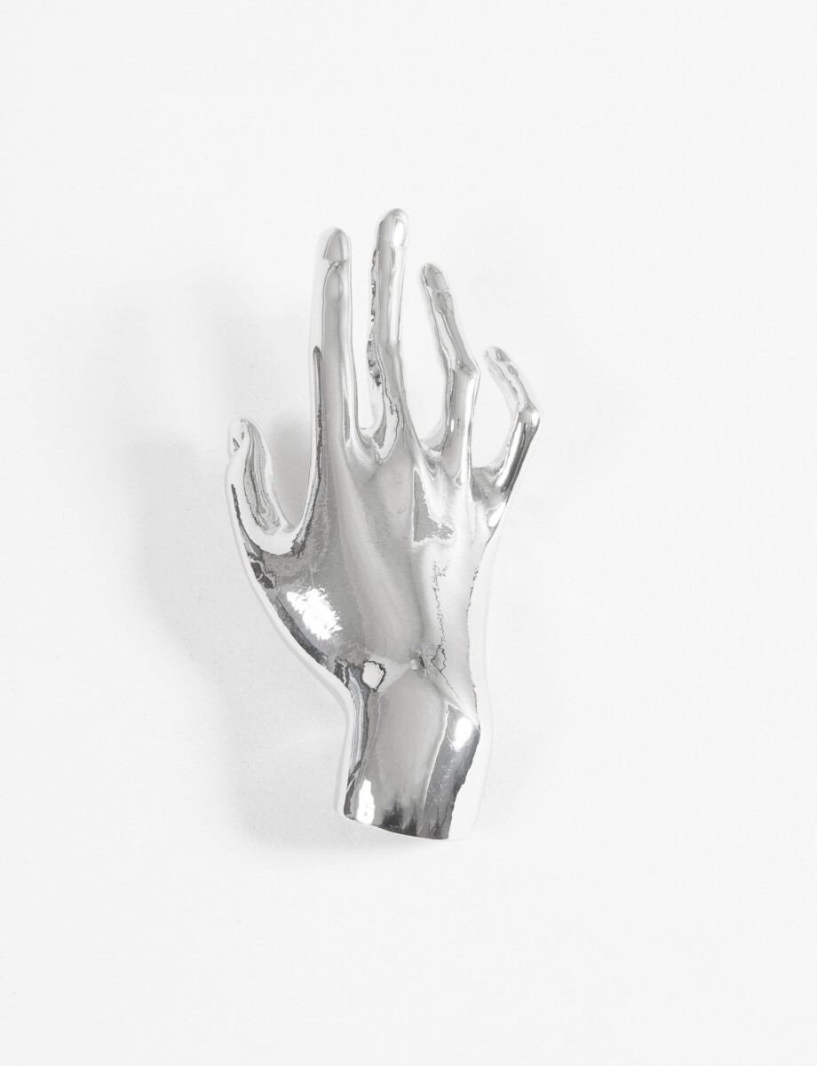 Prendedor mano - plateado 