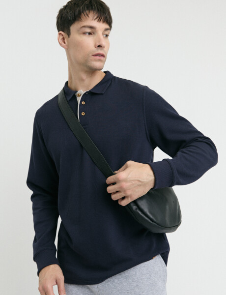 520912 REMERA HARRY Azul Oscuro