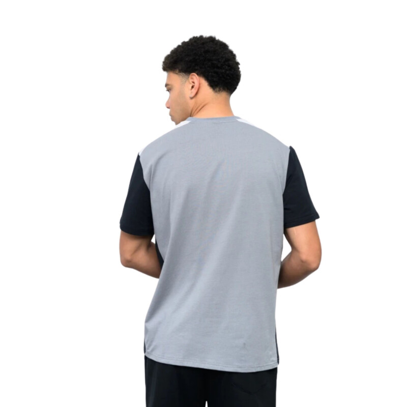 UMBRO REMERA CUTS Negro-gris