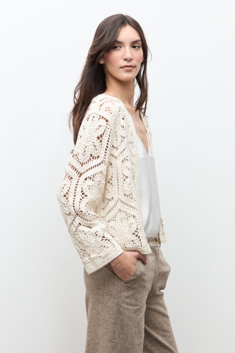 Chaqueta tejida crochet beige claro