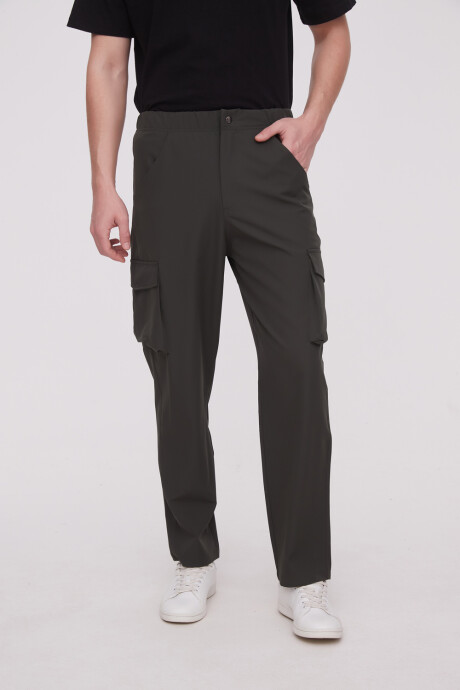 Pantalon Dolmen Verde Oliva Oscuro