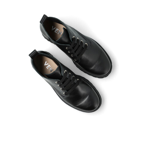 BOTA VENET - CUERO SORRENTO NEGRO