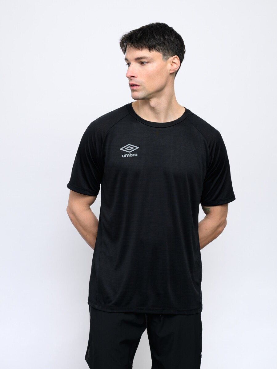 REMERA ZEST Umbro Hombre - 002 