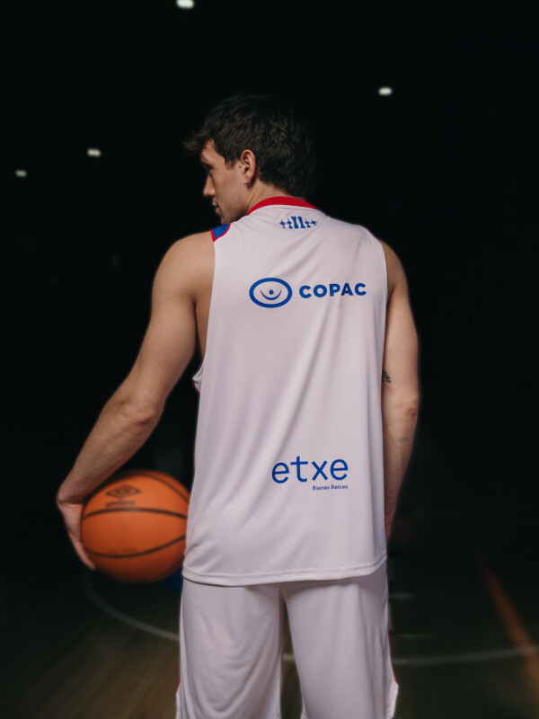CAMISETA BASKET 2026 Nacional Hombre Coral, Blanco