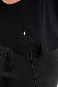 Remera Negro